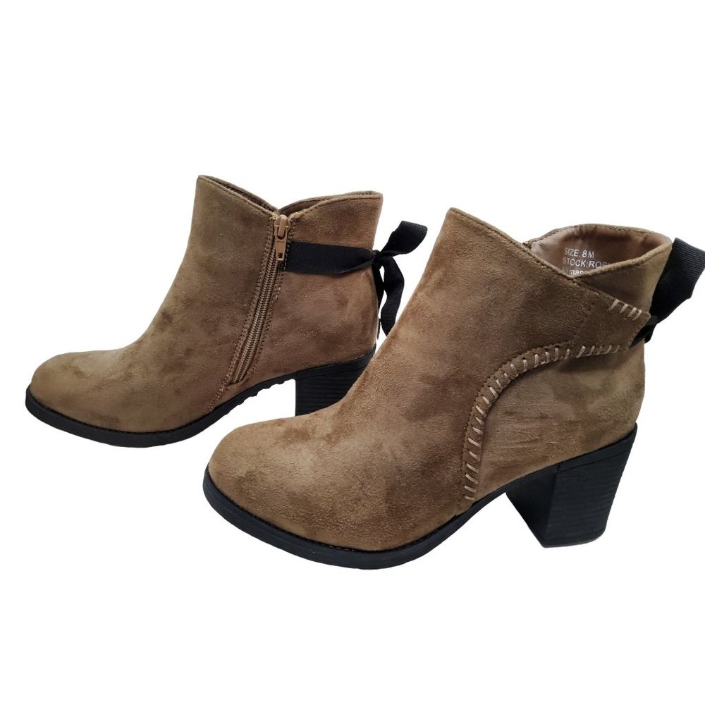 ingaro womens "robi" side zip 2.75" heel bow tie back accent boots.
